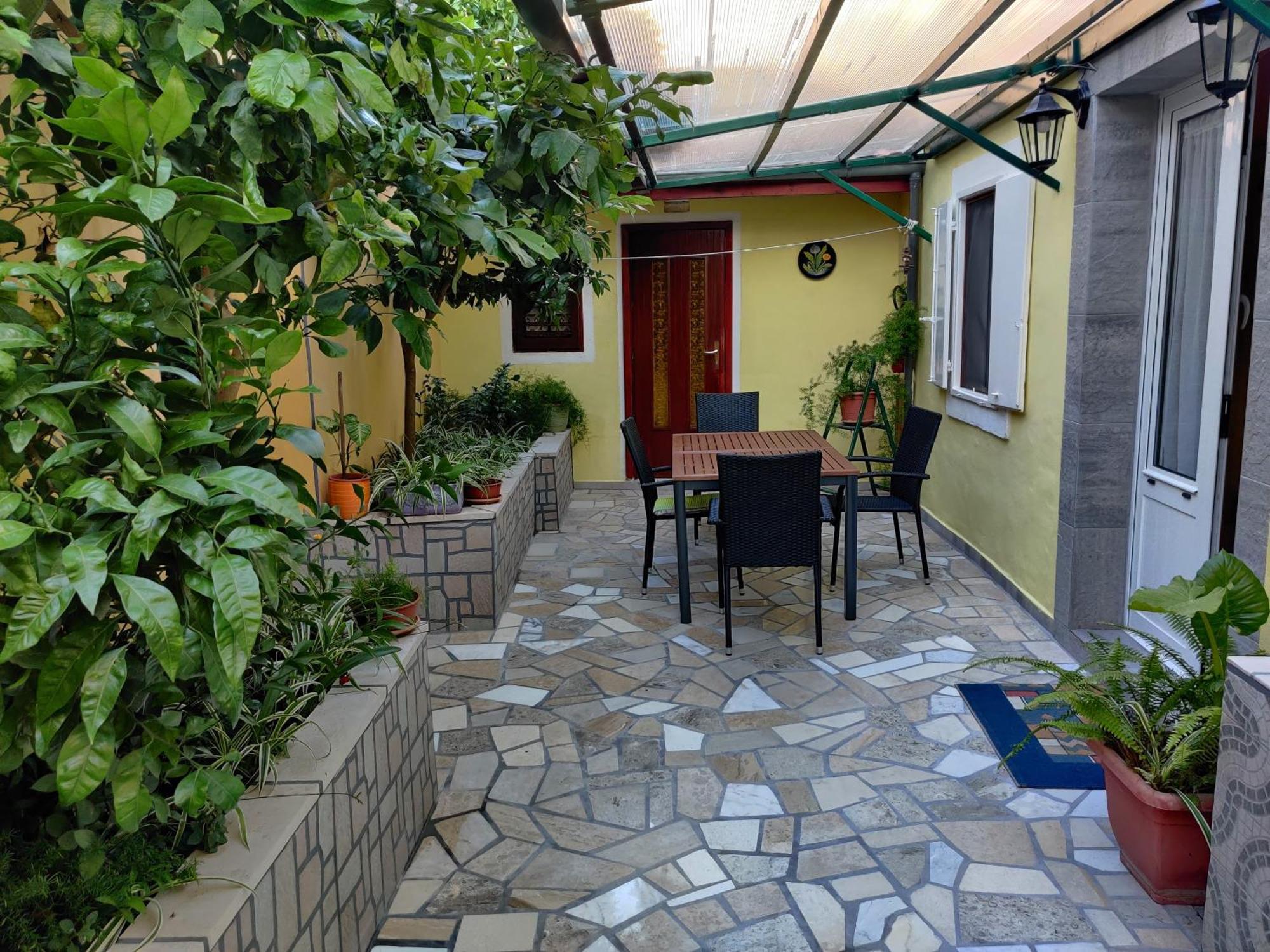 Apartman Jadranka Veli Losinj Bagian luar foto
